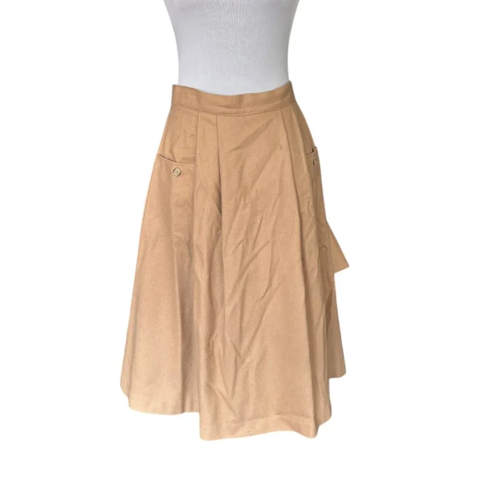 Vintage 70s Women's Size 7/8 tan Wool A-Line Pleat Front Midi Skirt with Pockets
